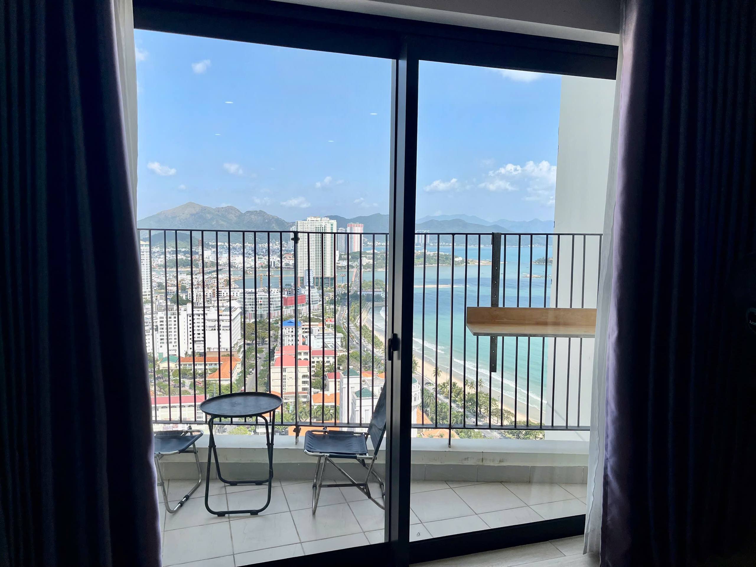Студия в ЖК Gold Coast в центре Нячанга